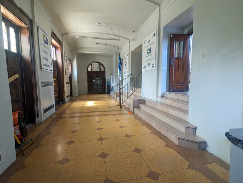 More Photos Of 1901 W Tioga St, Philadelphia Schools For Sale