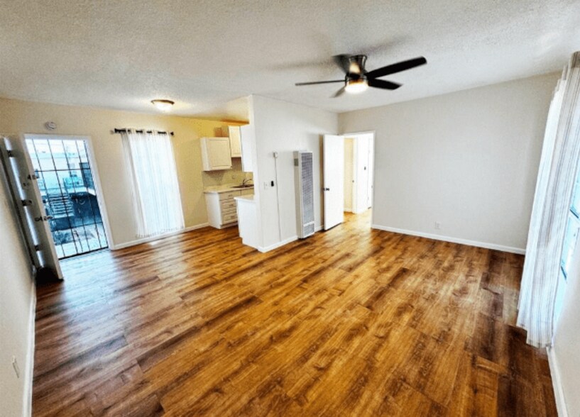 More Photos Of 1850 Gardenia Ave, Long Beach Apartments For Sale