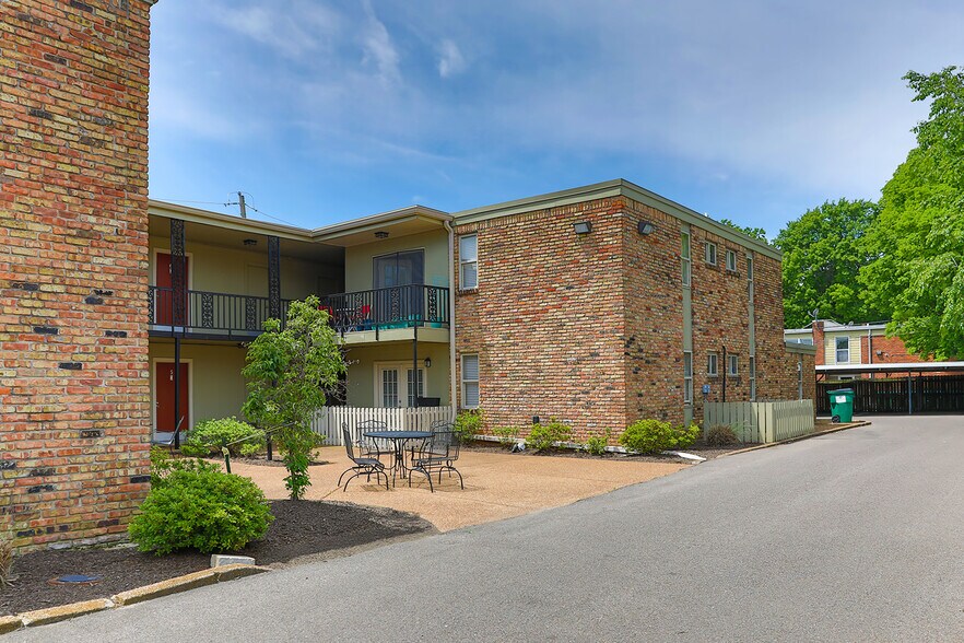 More Photos Of 207 S Barksdale St, Memphis Apartments For Sale