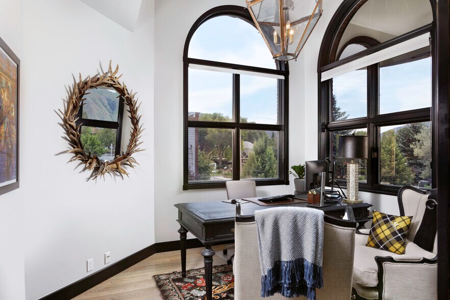 More Photos Of 110 Midland Ave, Basalt Office Residential For Lease