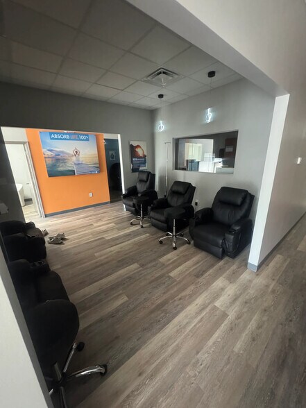 More Photos Of 355 E Brannon Rd, Nicholasville Storefront Retail Office For Lease