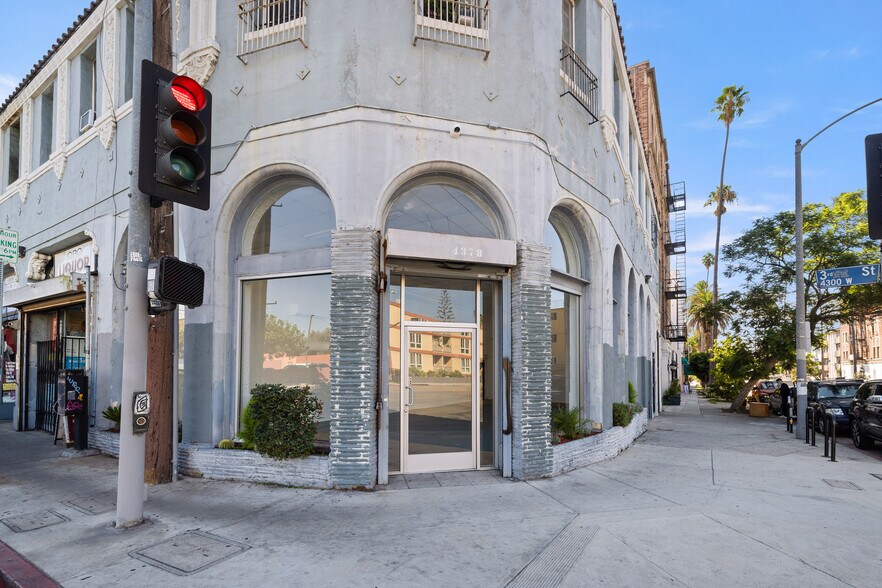 More Photos Of 4356-4378 W 3rd St, Los Angeles Storefront Retail Residential For Lease