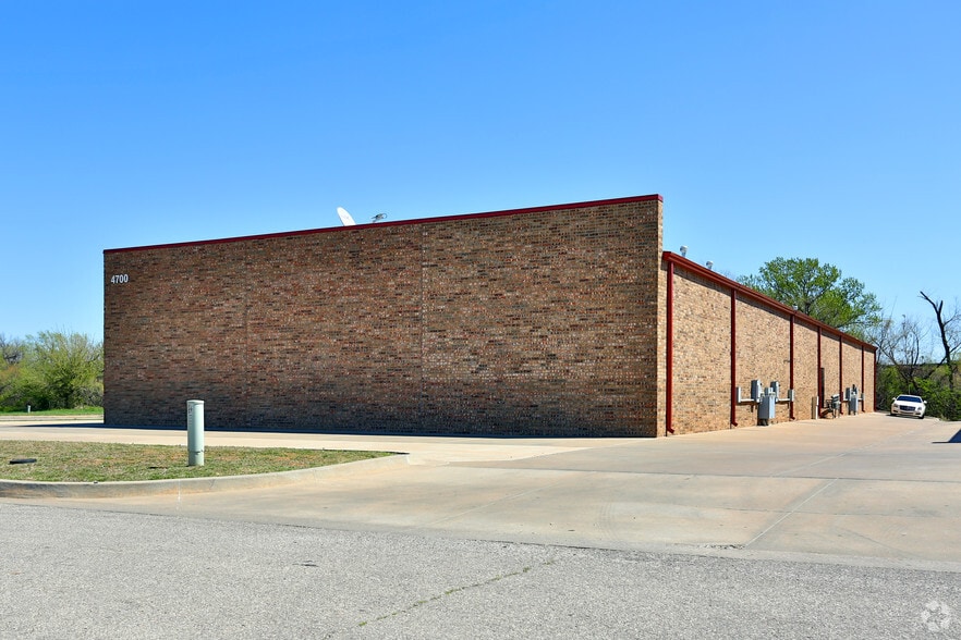 More Photos Of 4700 Dougherty St, Oklahoma City Warehouse For Lease