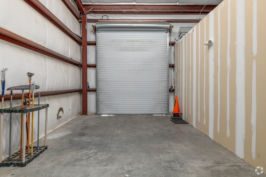 More Photos Of 1025-1045 Blanding Blvd, Orange Park Unknown For Lease