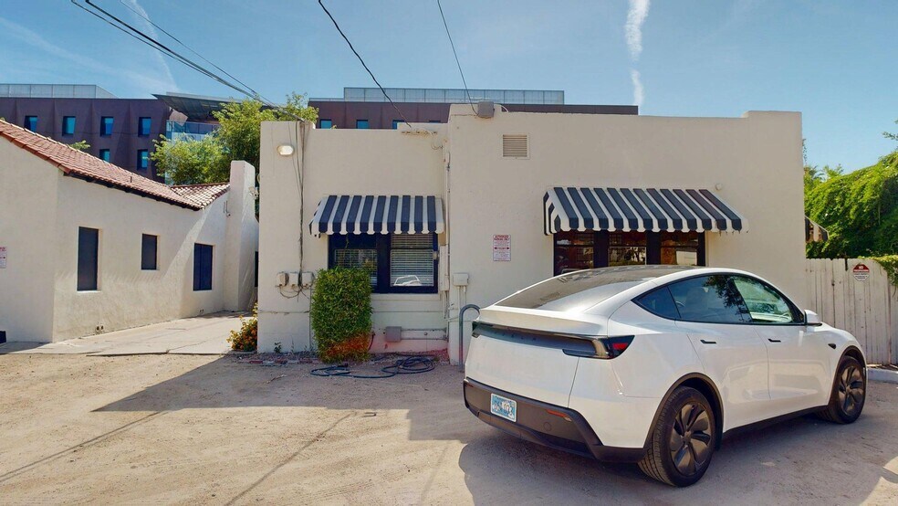 More Photos Of 944 S Mill Ave, Tempe Freestanding For Lease