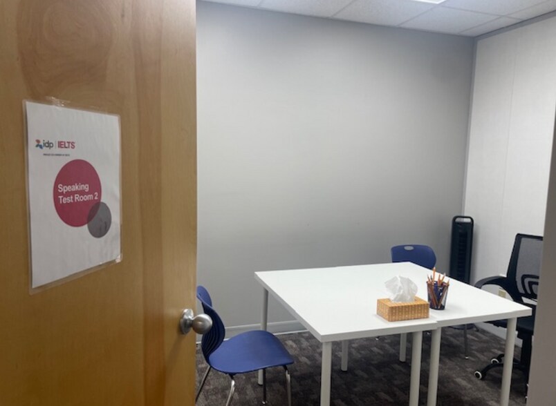 More Photos Of 15736 100 Av NW, Edmonton Storefront Retail Office For Sale