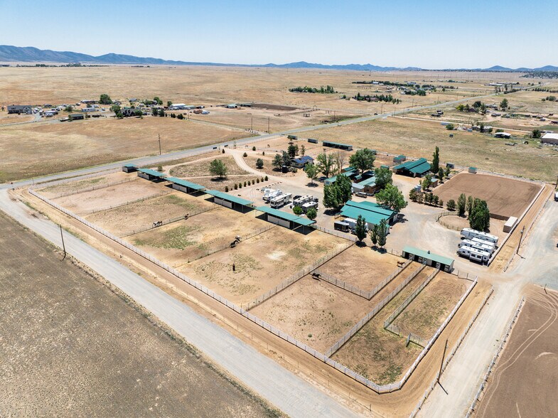 More Photos Of 7950 N Coyote Springs Rd, Prescott Valley Horse Stables For Sale