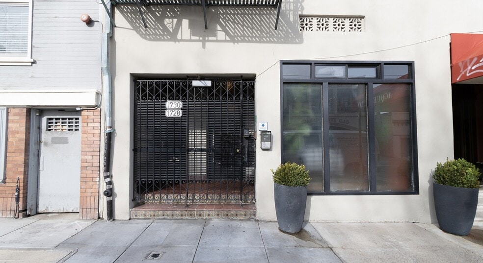 Primary Photo Of 1728 Sacramento St, San Francisco Storefront Retail Residential For Lease
