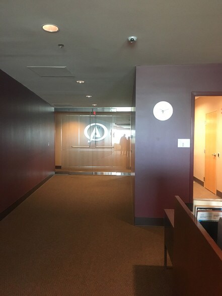 More Photos Of 1 Chelsea St, New London Office For Lease