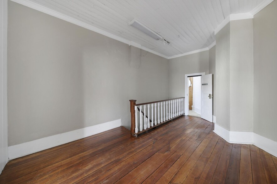 More Photos Of 101 Gadsden St, Chester Storefront Retail Office For Sale