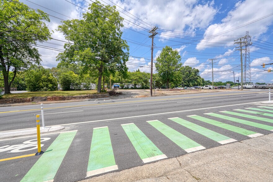 More Photos Of 300 N Church St, Spartanburg Land For Sale