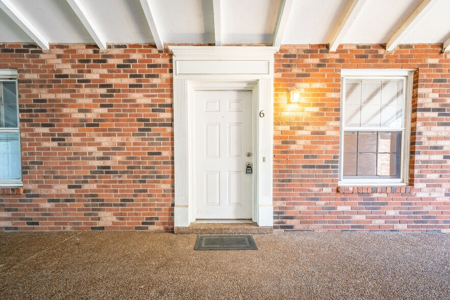 More Photos Of 138 Hibiscus Dr, Ashland City Multifamily For Sale