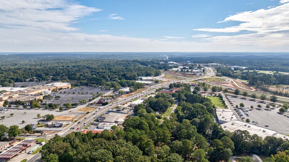 More Photos Of 328 Commerce Blvd, Bogart Warehouse For Sale