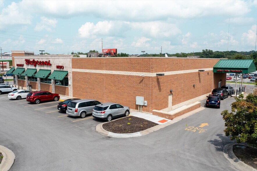 More Photos Of 5225 N 90th St, Omaha Drugstore For Sale