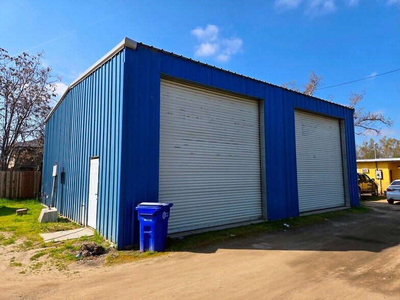 More Photos Of 63 N Wisconsin St, Porterville Apartments For Sale