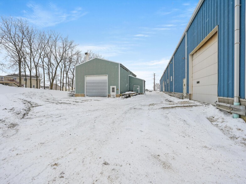 More Photos Of 6869 Columbus St, New Vienna Warehouse For Sale