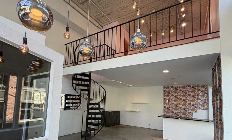 More Photos Of 411-425 E Pine St, Seattle Apartments For Lease