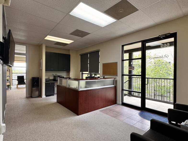 More Photos Of 669 Berkmar Ct, Charlottesville Office For Sale