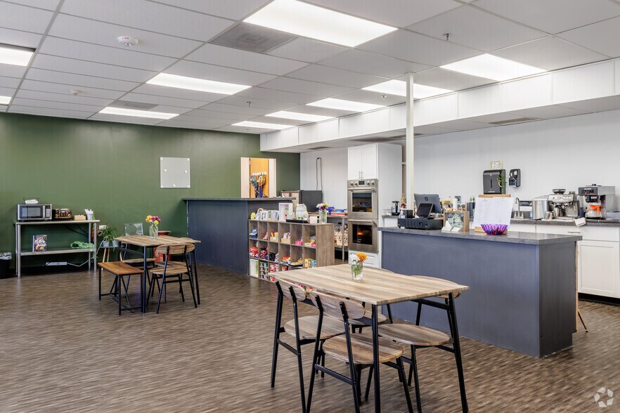 Photo of 1st Floor Ste B-140