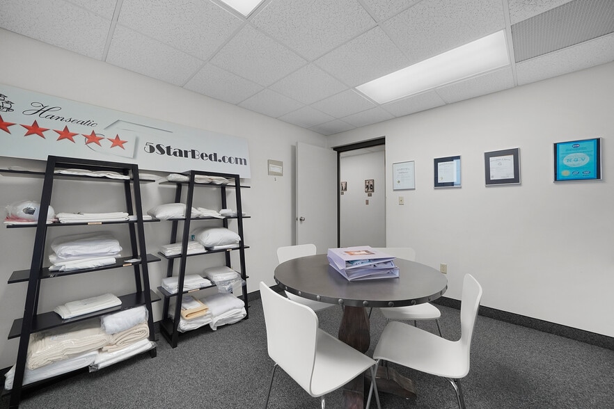 More Photos Of 4130 44th St SE, Grand Rapids Office For Sale