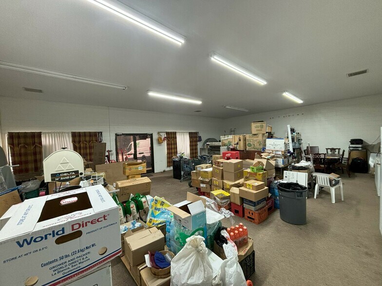 More Photos Of 4434 Austell Powder Springs Rd, Powder Springs Freestanding For Lease