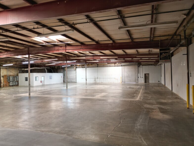 More Photos Of , Tualatin Industrial For Sale
