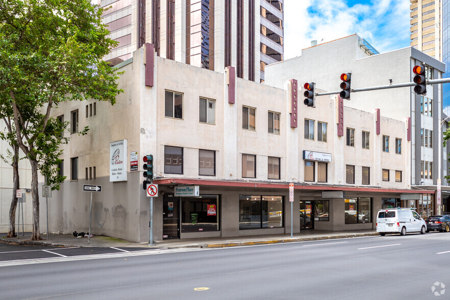 Primary Photo Of 1143 Bishop St, Honolulu Storefront Retail Office For Sale