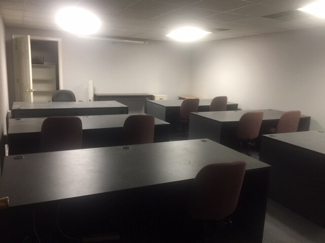 More Photos Of 1112 Church St, Lynchburg Office For Sale