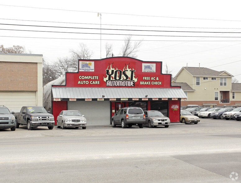 More Photos Of 5415 N Lamar Blvd, Austin Auto Repair For Lease