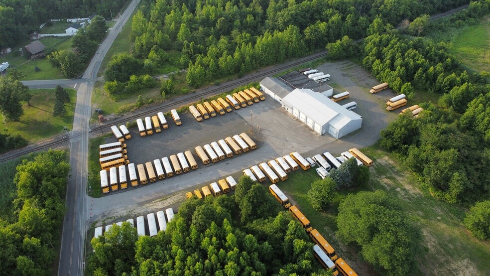 More Photos Of 125 N Railroad Ave, Pedricktown Warehouse For Sale