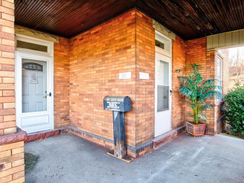 More Photos Of 413 Bridge St, Beaver Healthcare For Sale