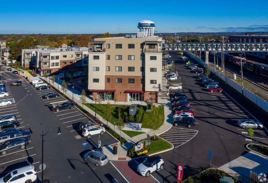 More Photos Of 325 Madison St, Lansdale Apartments For Lease