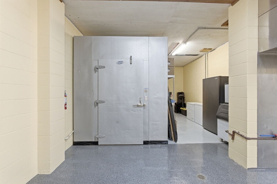 More Photos Of 275 Timber Island Rd, Carrabelle Restaurant For Sale