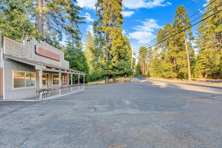 More Photos Of 24274 CA-108, Twain Harte Office For Sale