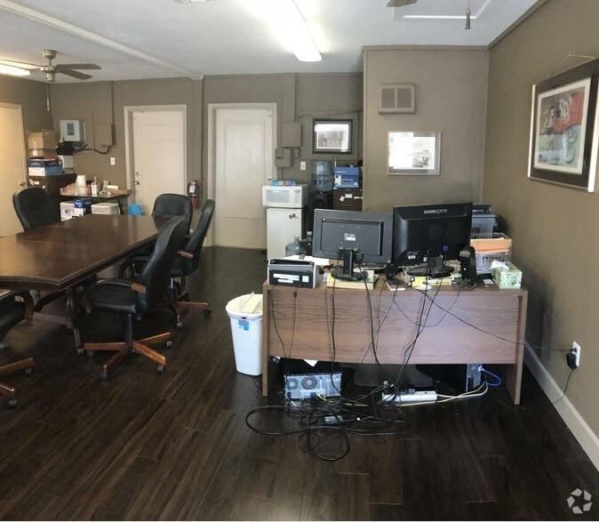 More Photos Of 1115 E Altamonte Dr, Altamonte Springs Storefront Retail Office For Sale