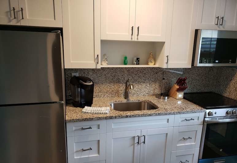 More Photos Of 665 SE 20th Ave, Deerfield Beach Hotel For Sale