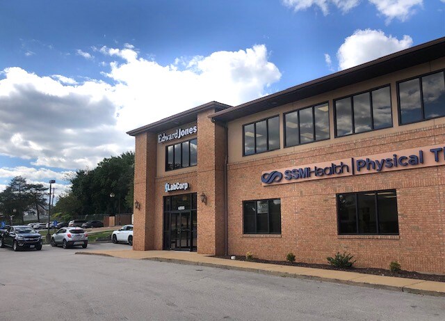 More Photos Of 6555 Chippewa Ave, Saint Louis Medical For Lease