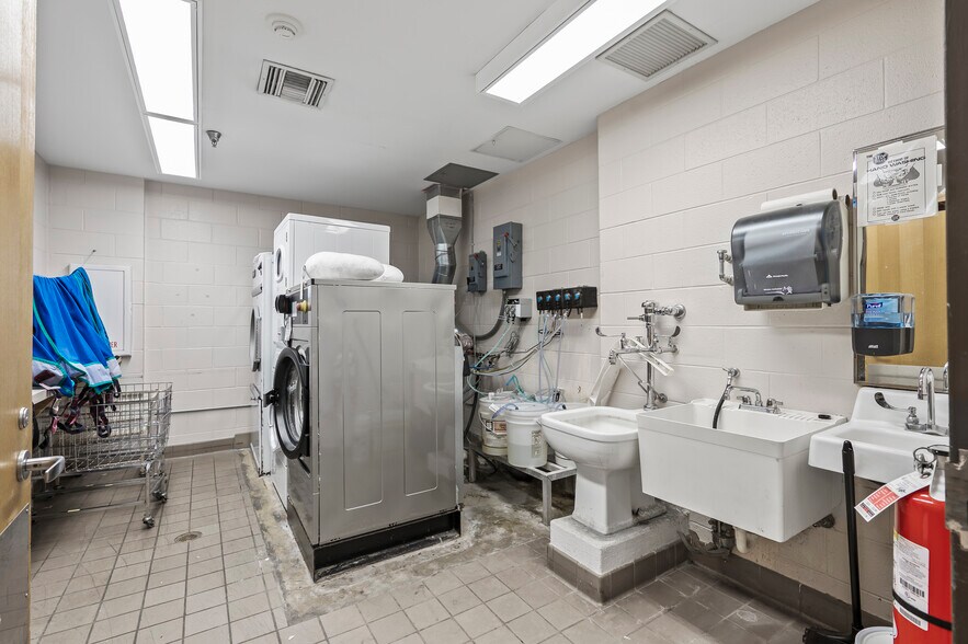 More Photos Of 5900 Bethabara Park Blvd, Winston-Salem Healthcare For Sale