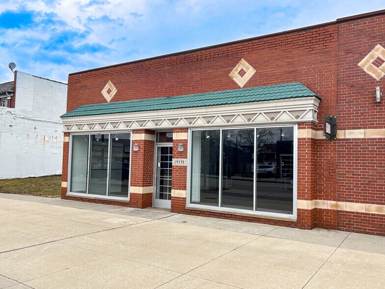 More Photos Of 19330 Livernois Ave, Detroit General Retail For Lease