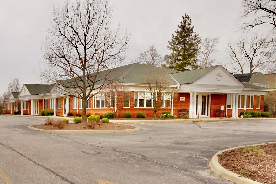 Primary Photo Of 14200 Ridge Rd, North Royalton Medical For Lease