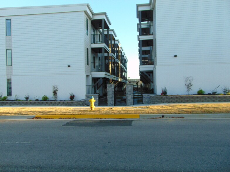 More Photos Of 512 E Mobile St, Florence Apartments For Sale