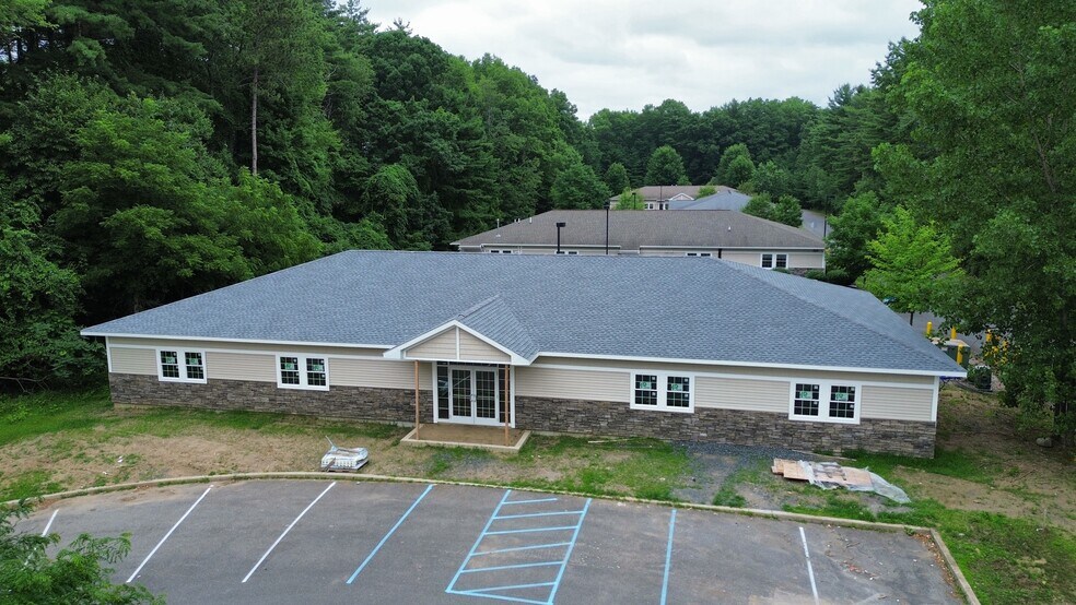 More Photos Of 513 Moe Rd, Clifton Park Serviced Offices For Lease