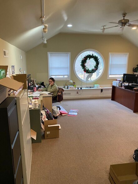 More Photos Of 101 Bahama Rd, Bahama Medical For Sale