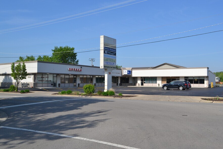 More Photos Of 121 Springfield Ave, Joliet Storefront Retail Office For Lease