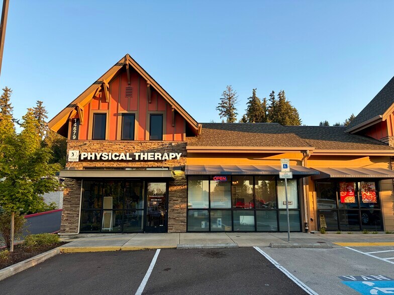 Primary Photo Of 14679 SE Sunnyside Rd, Clackamas Freestanding For Lease