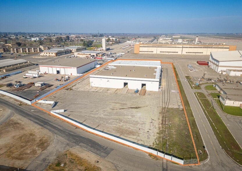 More Photos Of 2901 Apron Ave, Atwater Warehouse For Sale
