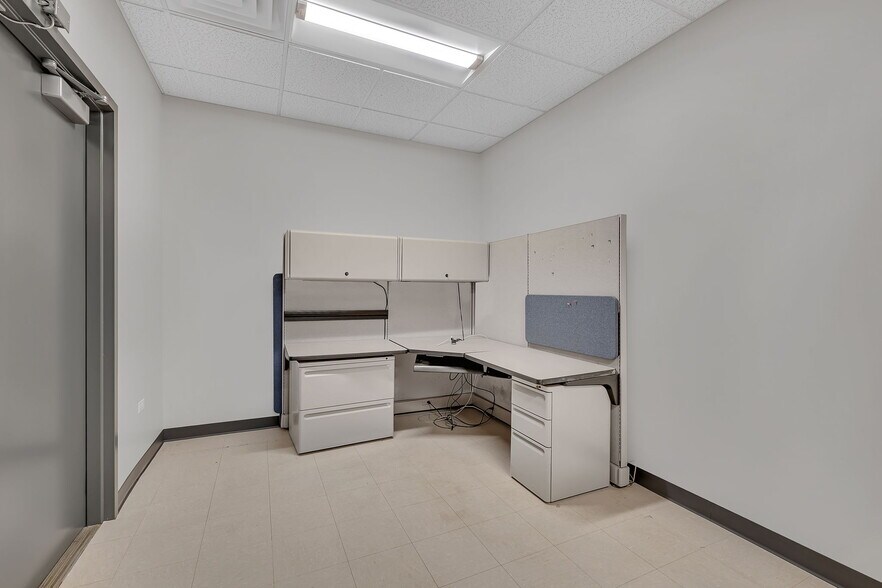 More Photos Of 801 Brian Dr, Crest Hill Light Distribution For Lease