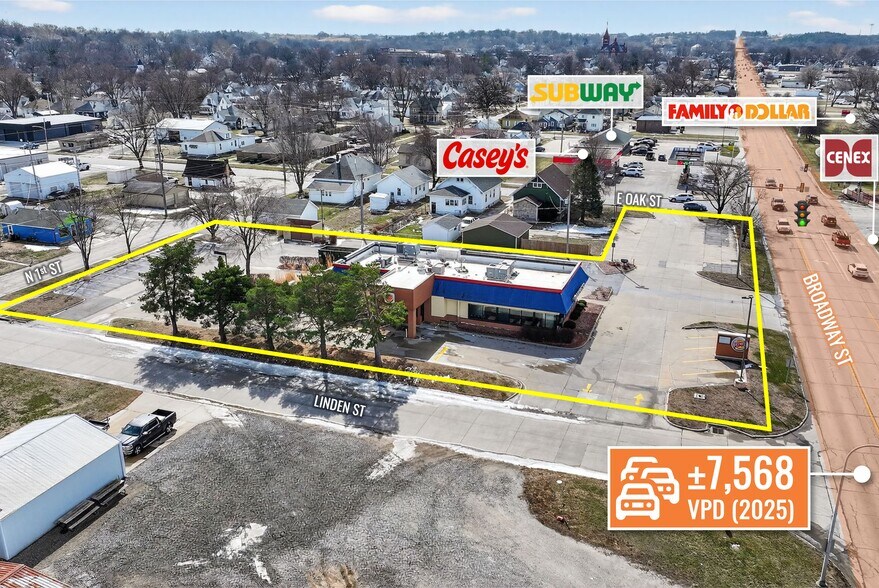 More Photos Of 1410 N Broadway St, Red Oak Fast Food For Sale