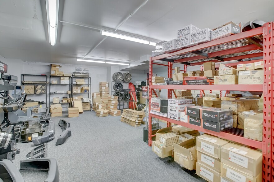 More Photos Of 530 S Dixie Hwy W, Pompano Beach Auto Repair For Sale