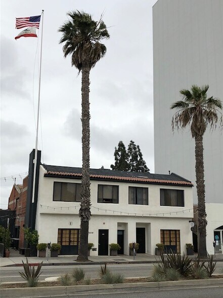 Primary Photo Of 2452-2458 Wilshire Blvd, Santa Monica Office For Lease